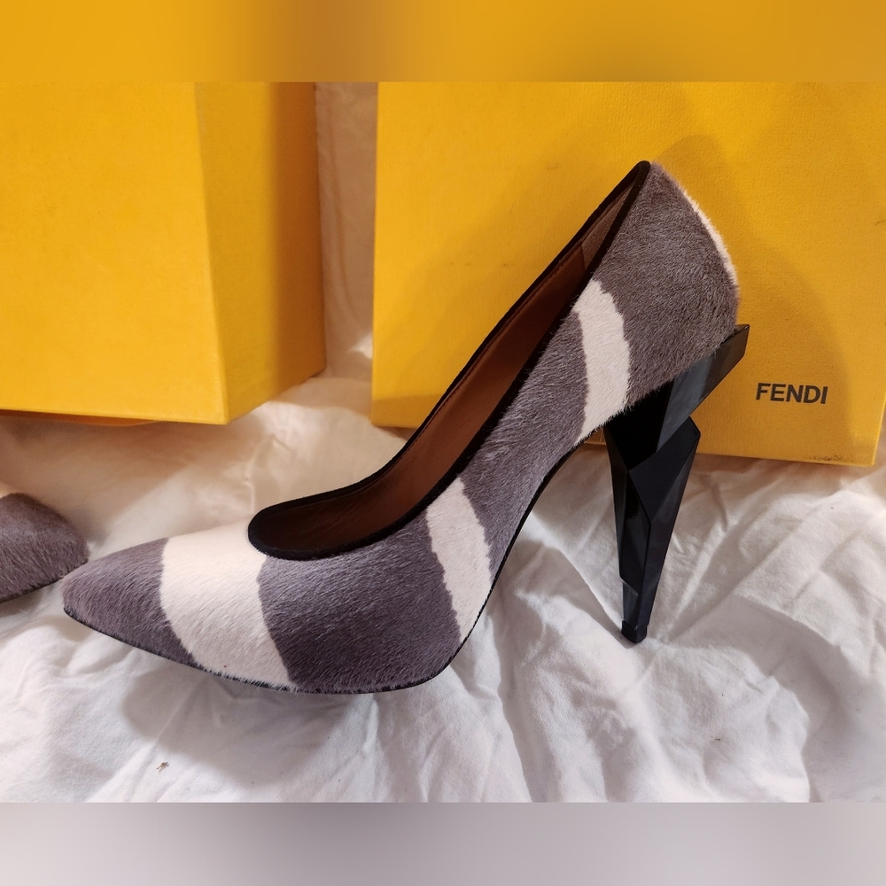 Fendi sculptural diamond heel pony hair zebra print pumps w/ original. Box
